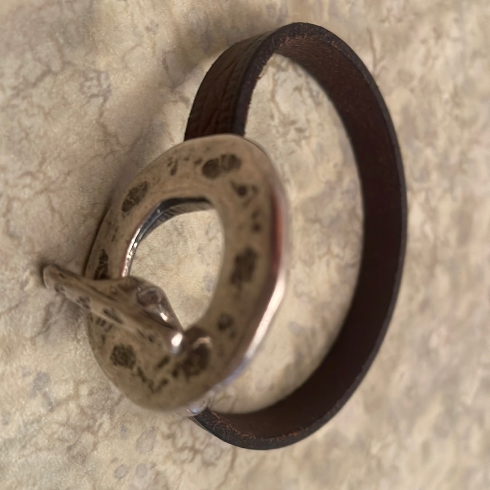 Women’s leather & silver bracelet